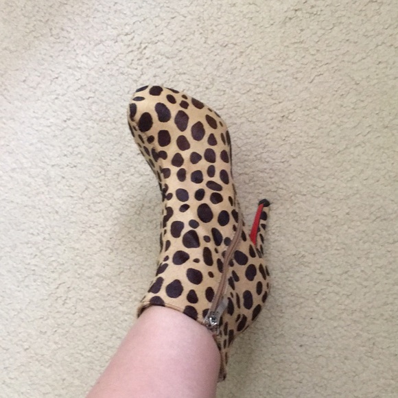 🖤NEW💕Calf hair leopard boots - Picture 7 of 17